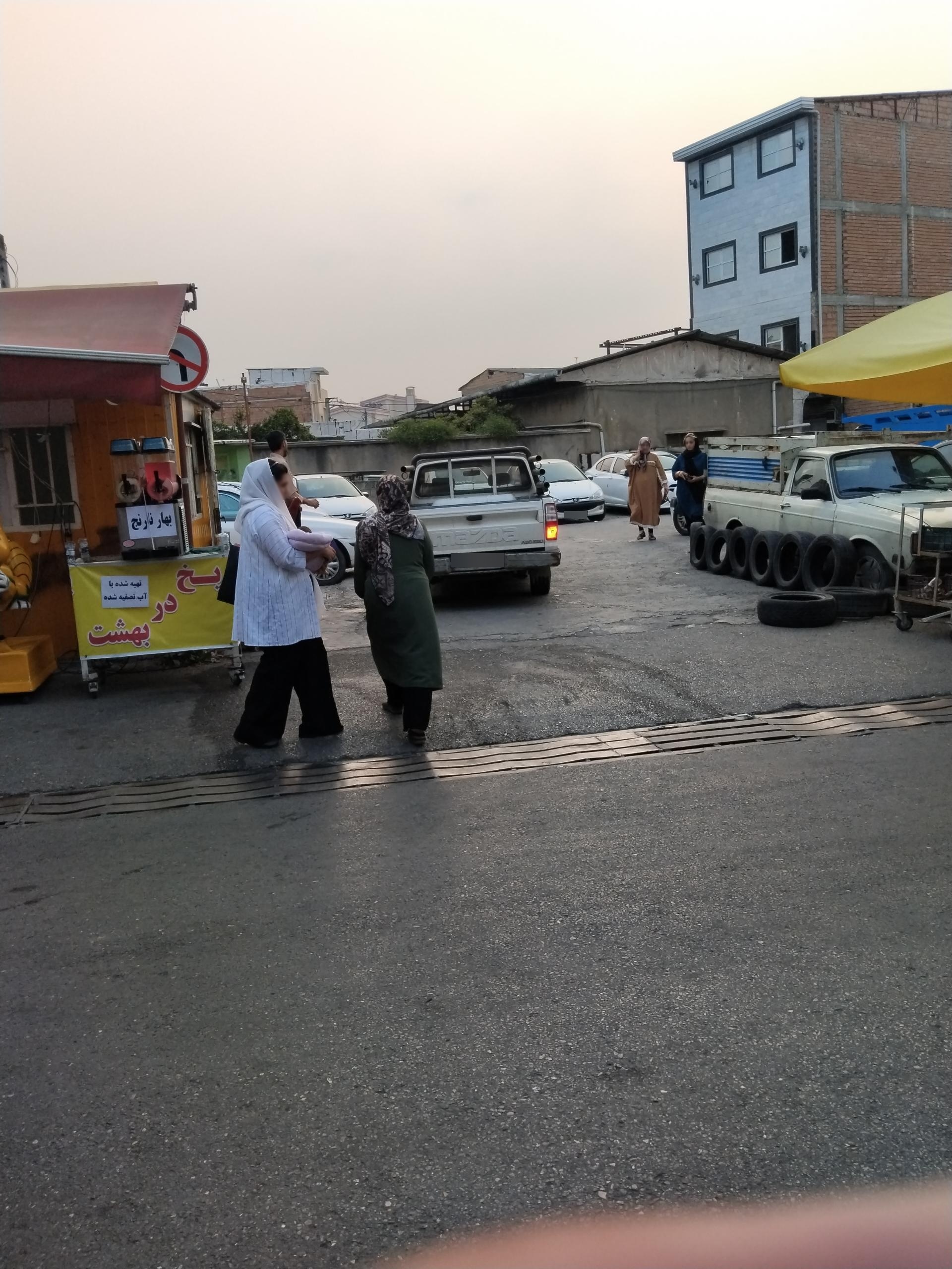 عکس پارکینگ عمومی