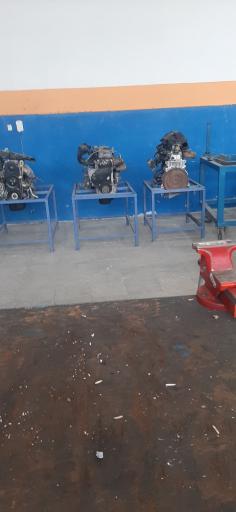 عکس هنرستان پسرانه آزادی