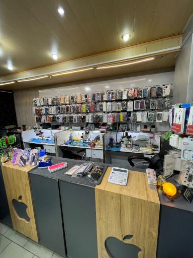 عکس تعمیرات و فروش موبایل هادی