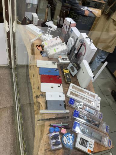 تعمیرات و فروش موبایل هادی