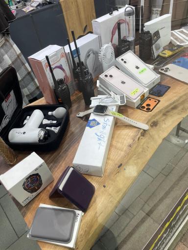 تعمیرات و فروش موبایل هادی