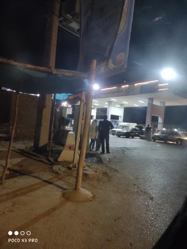 عکس پمپ بنزین و گاز CNG