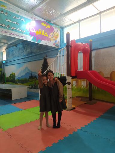 عکس دبستان و پیش دبستانی غیر انتفاعی مفید