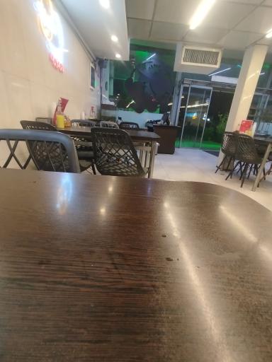 عکس طباخی کاج