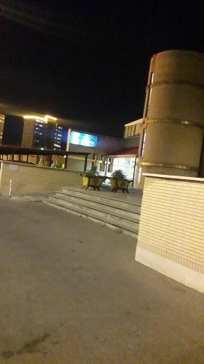 عکس استخر تامین اجتماعی 