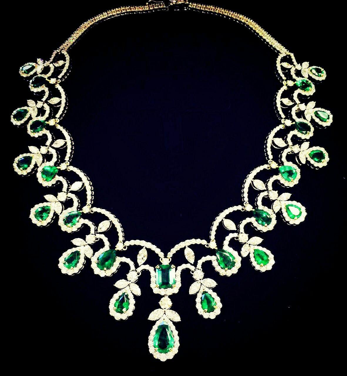 عکس گالری سنگ و جواهرات طوبی