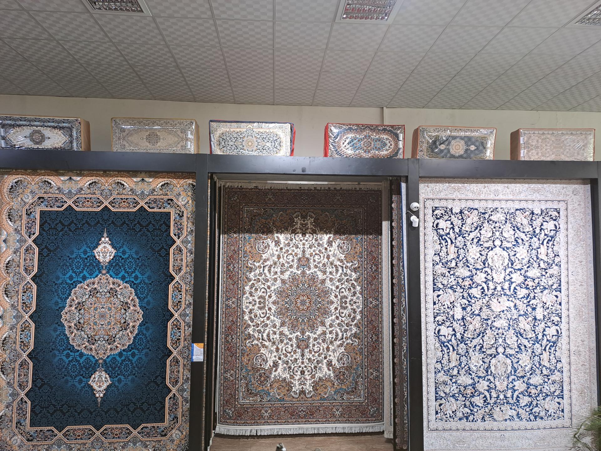 عکس فرش یلدای کویر (جهان فرش تبریز)