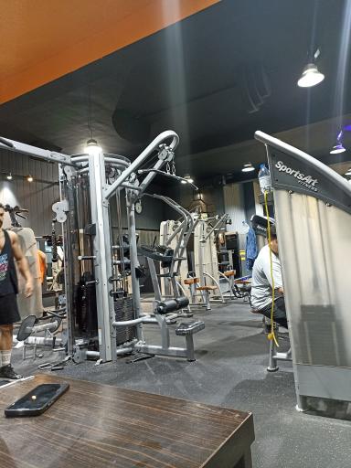 عکس باشگاه بدنسازی نیتروژن