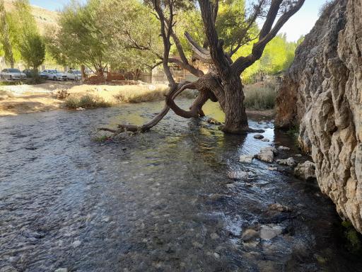 عکس چشمه شش پیر