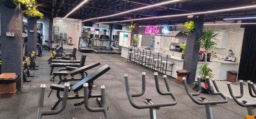 عکس باشگاه بدنسازی آرتا فیتنس شعبه شهرک والفجر