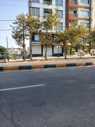 عکس فروشگاه پوشاک مردانه موکارلو