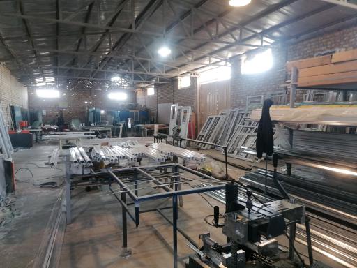 عکس کارگاه درب و پنجره upvc آرمان نما ایرانیان