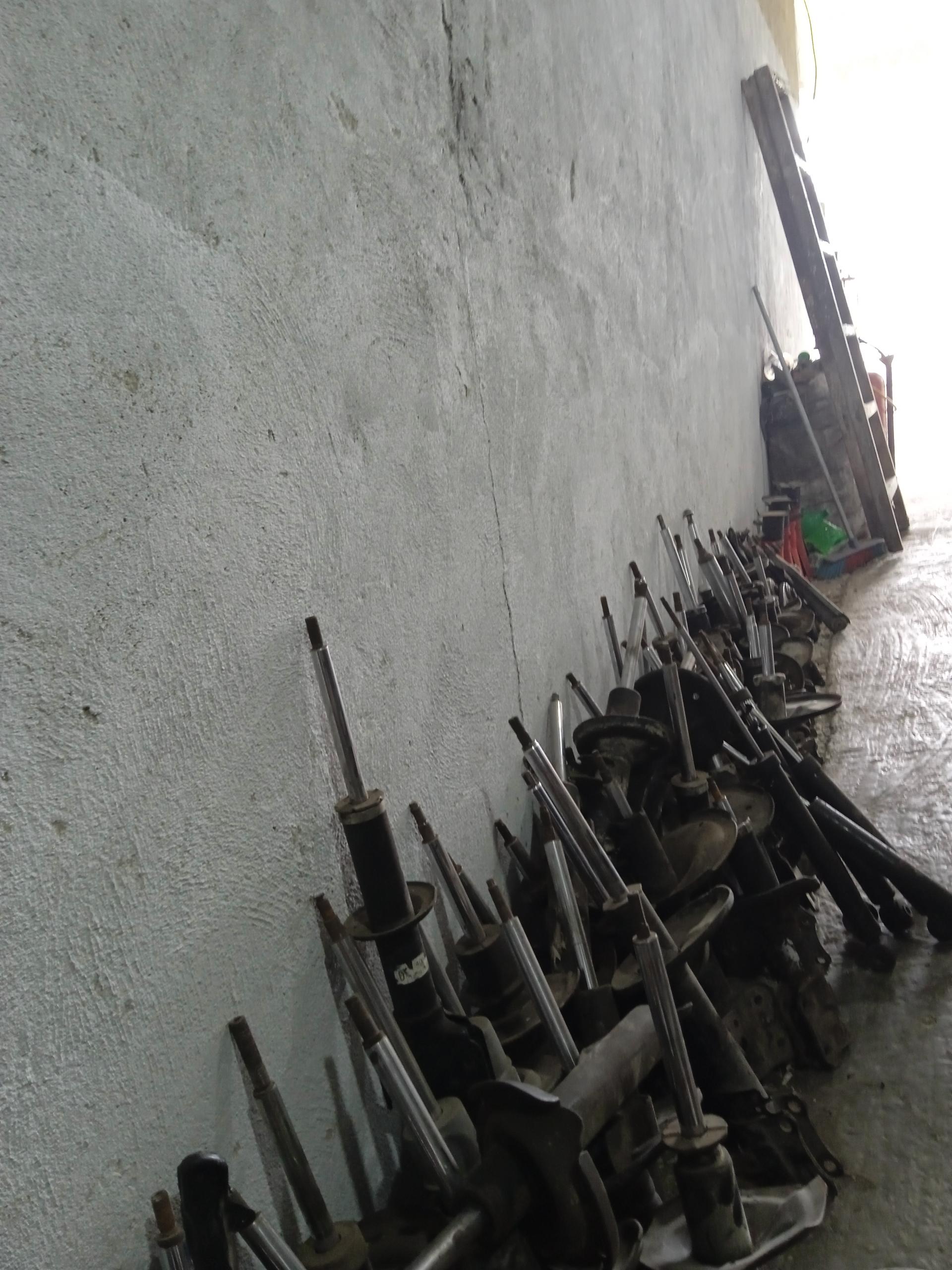 عکس تعمیرگاه فوق تخصصی و کمک فنر کارتینگ