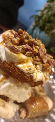 عکس کافه لاله زار