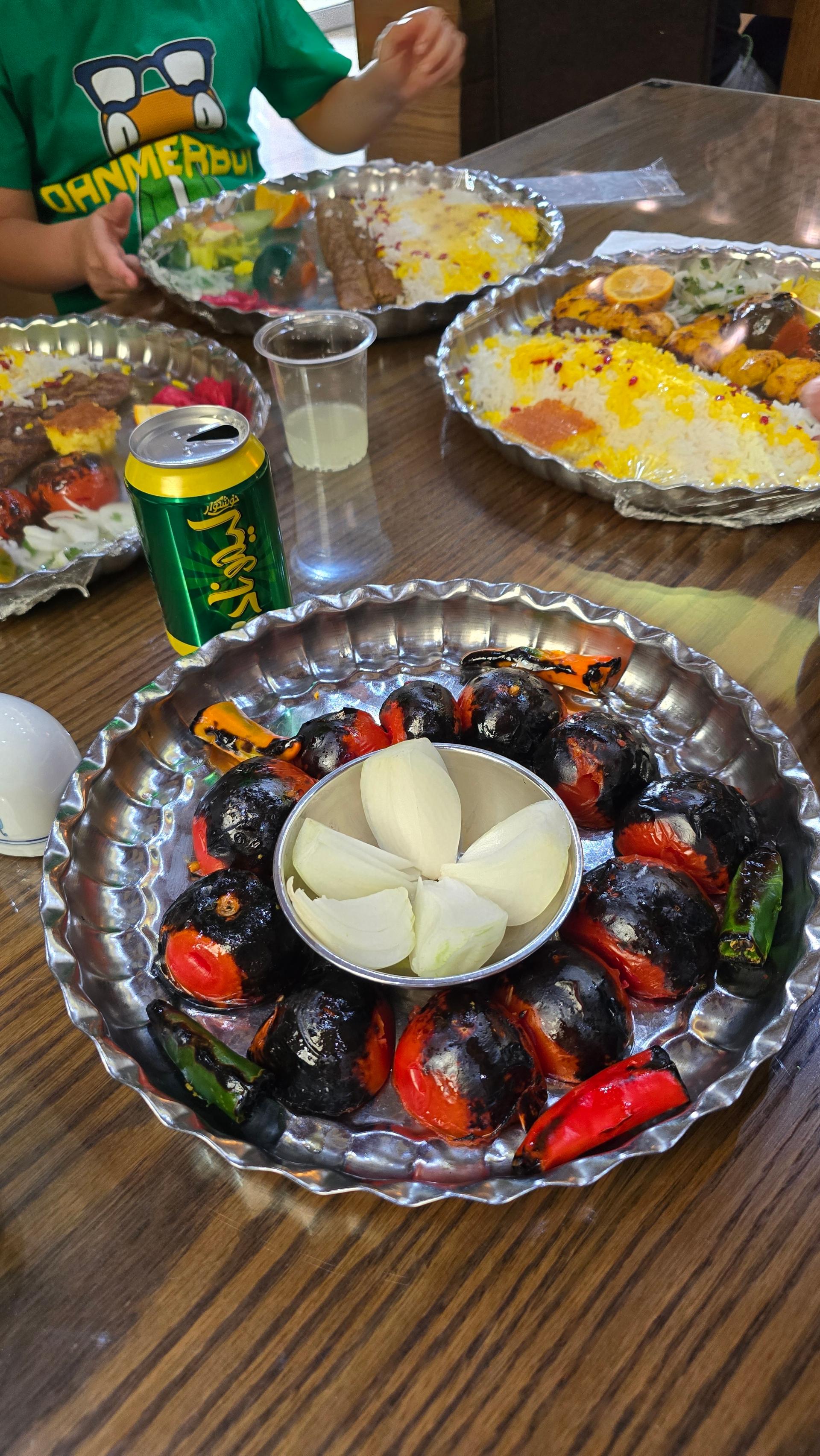 عکس رستوران عشایر