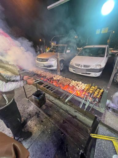 عکس عمارت مجلل شبهای تهران