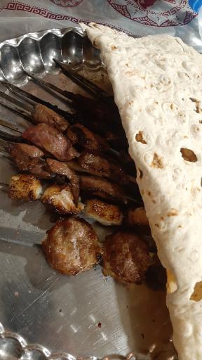 عکس عمارت مجلل شبهای تهران