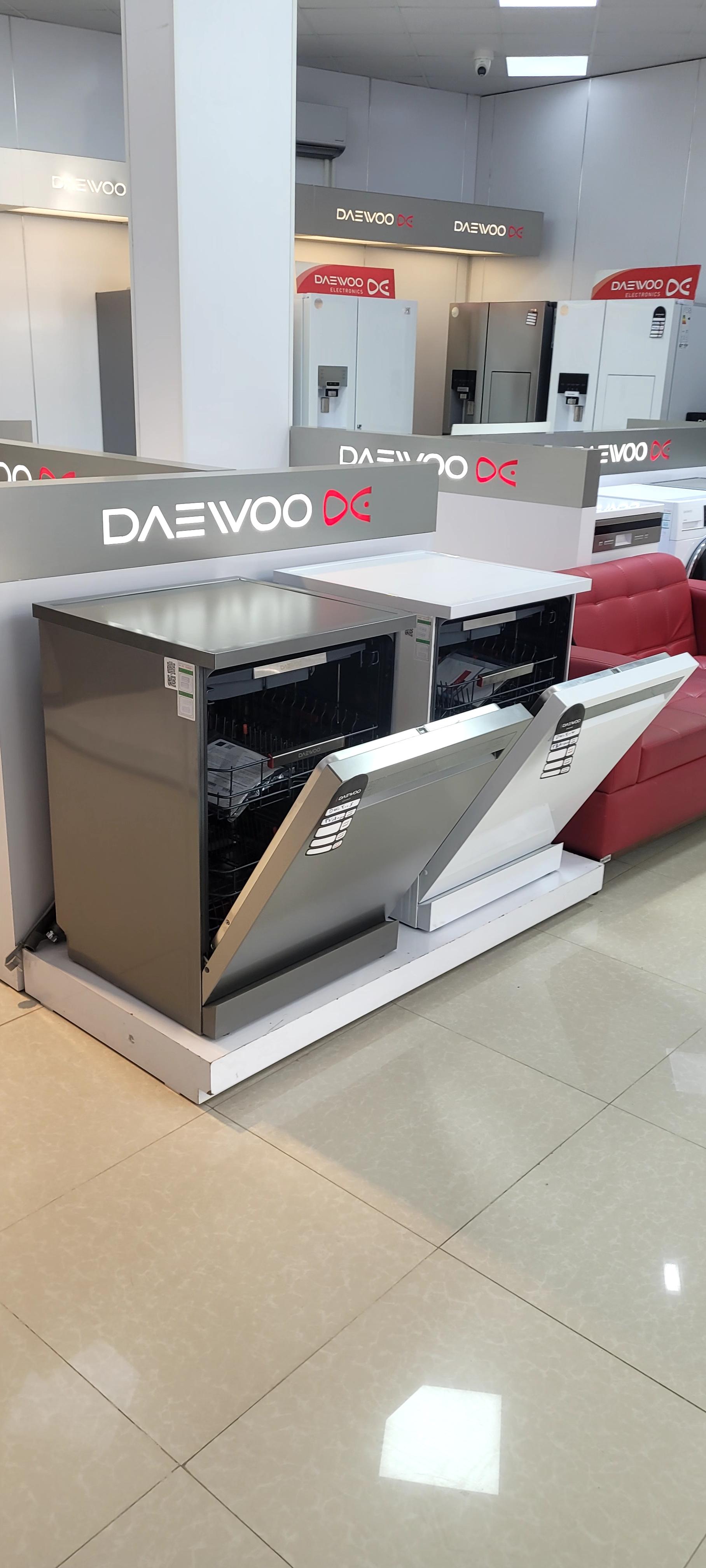 عکس فروشگاه لوازم خانگی دوو