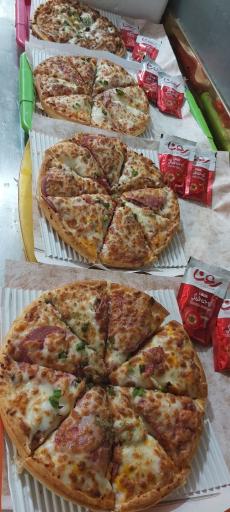 عکس پیتزا ساندویچ خاطره