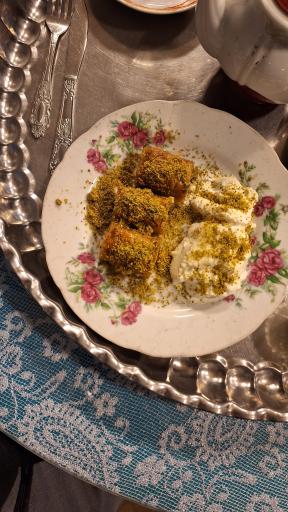 عکس کافه لاله زار