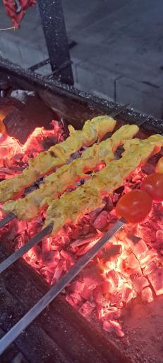 عکس عمارت مجلل شبهای تهران