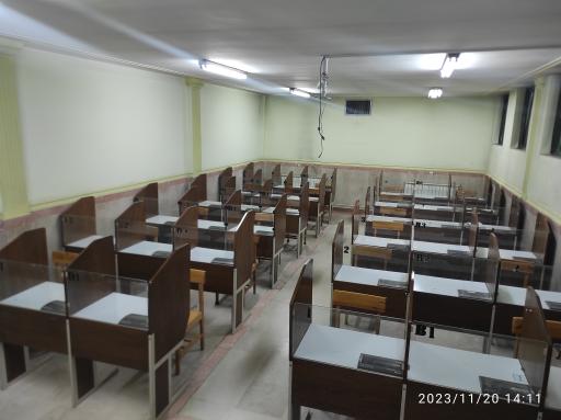 عکس دبیرستان نمونه دکتر حسابی