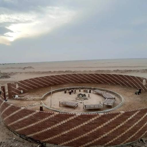 عکس کاروانسرای کویری لیلی و مجنون