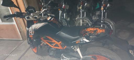 عکس تعمیرگاه موتورسیکلت مرتضی