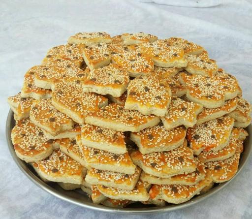 عکس شیرینی پزی شقایق