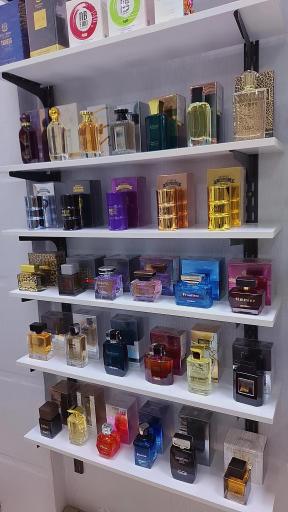 فروشگاه عطر و ادکلن کادورا