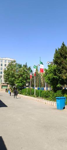 عکس دبیرستان نمونه دکتر حسابی