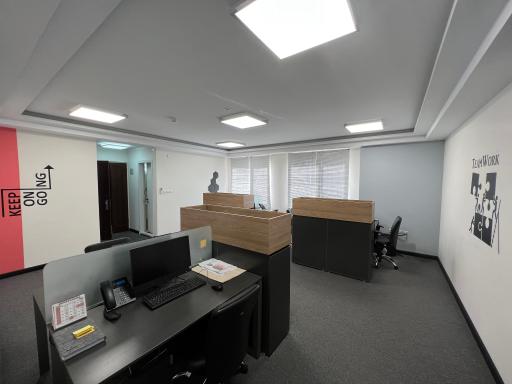 عکس کارا تجارت فناوری آژند