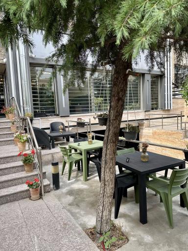 عکس کافه رستوران هتل سورنا