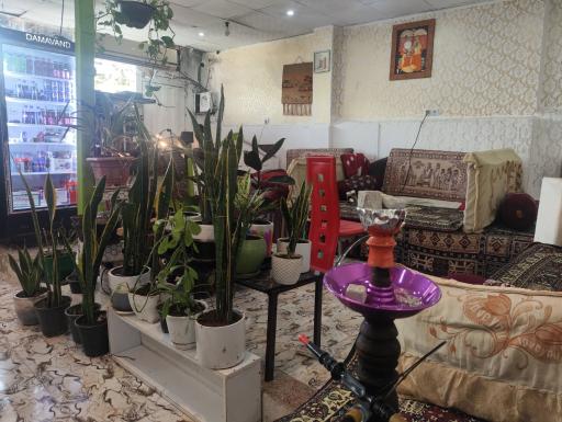 قهوه خانه ۷ و ۴ بختیاری