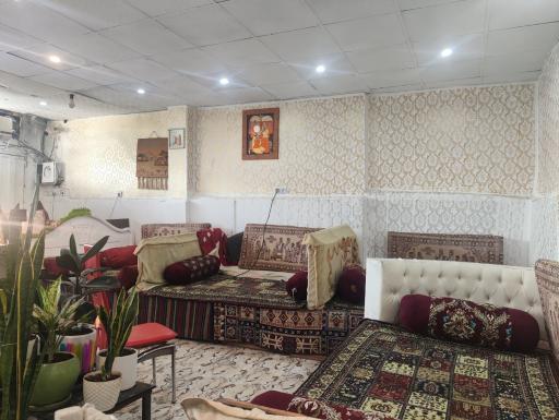 قهوه خانه ۷ و ۴ بختیاری