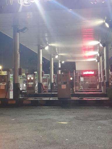 عکس جایگاه سوخت 179 (بنزین و گازوئیل)