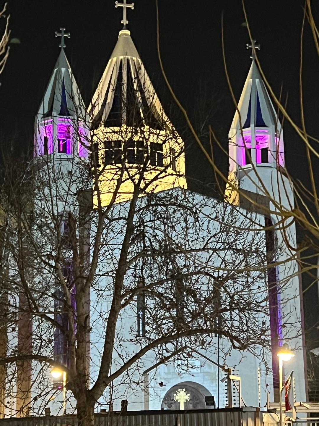 عکس کلیسای برادران روحانی ارمنی