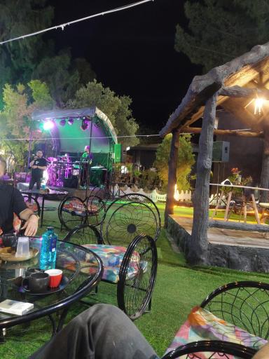 عکس باغ رستوران کژال