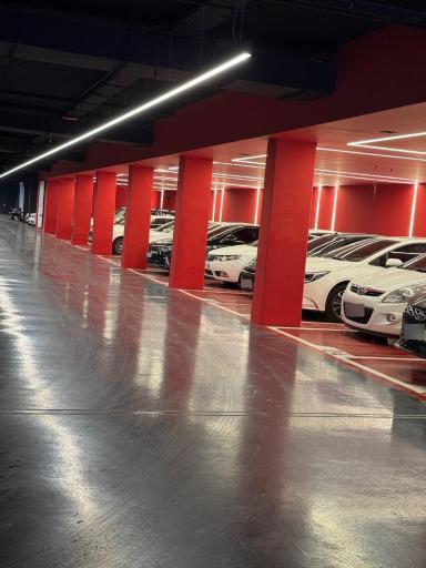 عکس پارکینگ طبقاتی و مسقف مجتمع تجارت جهانی فردوسی