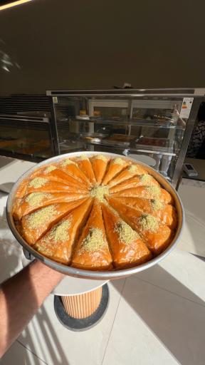 عکس میرزا باقلوا