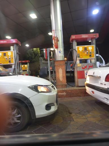 عکس پمپ بنزین وگازوئیل