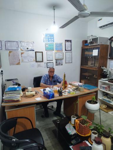 عکس دبیرستان نمونه حافظان اندیشه