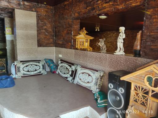 عکس رستوران سنتی عمو ایرج