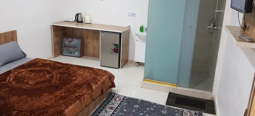 عکس خانه  مسافر دانیال