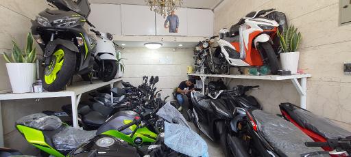 عکس اسپرت سیکلت ایلیا 