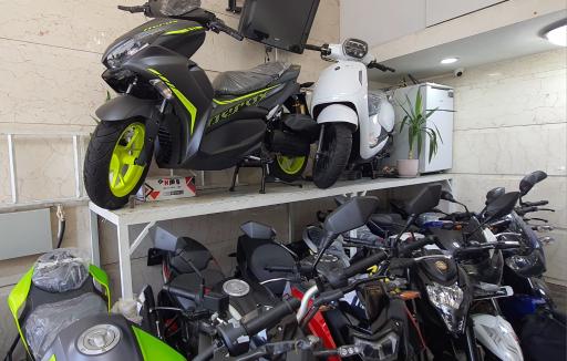 عکس اسپرت سیکلت ایلیا 