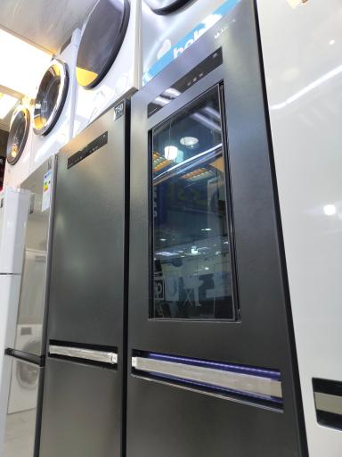 عکس کاسکو مارکت