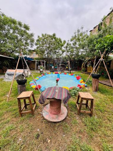 عکس کافه و خونه باغ سینا