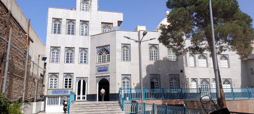 عکس مسجد و حسینیه همدانیها