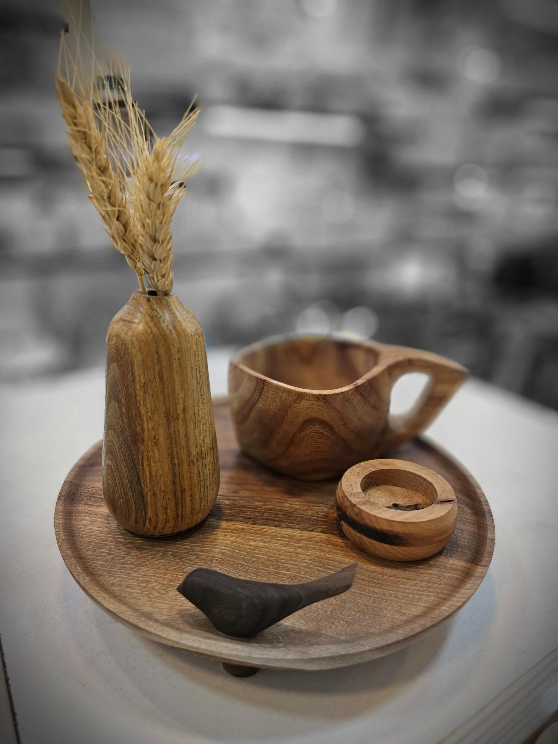 عکس گالری هیچ